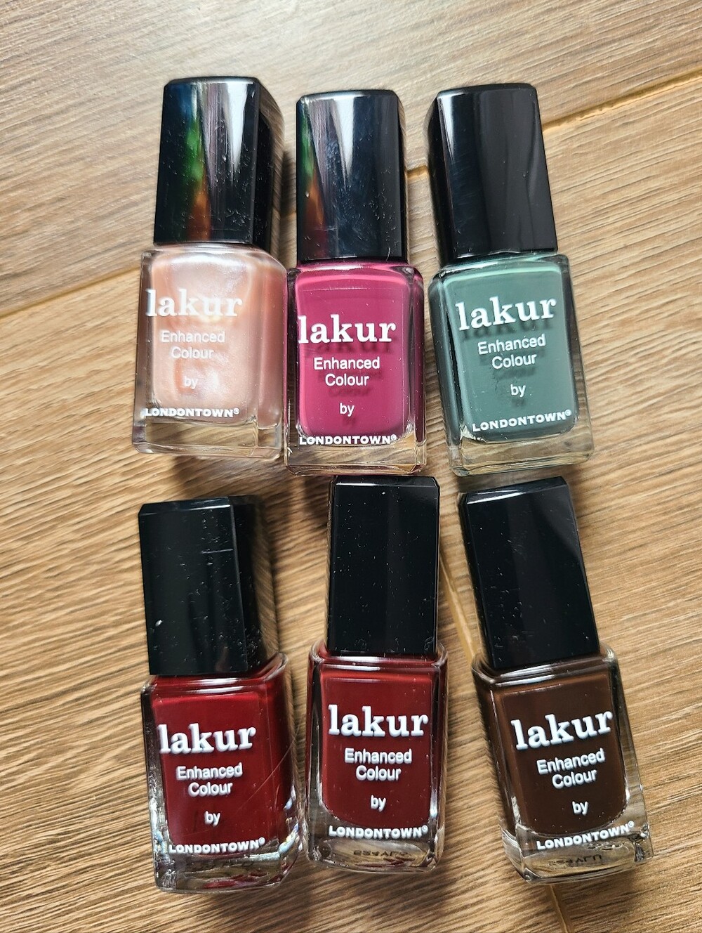 Londontown Lakur Set Nails